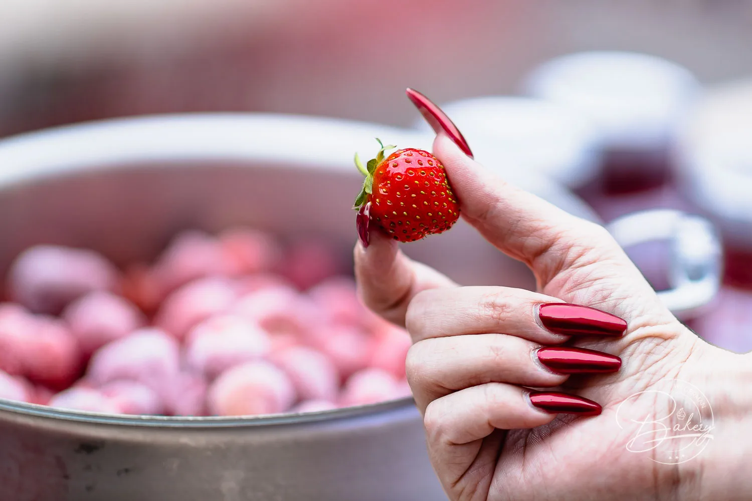 Strawberries - Strawberry jam recipe - very quickly homemade - recipe strawberry jam simple - jam cooking - make jam from strawberries yourself - fresh strawberries, frozen strawberries, frozen strawberries - Simple instructions for berry jam also raspberries,