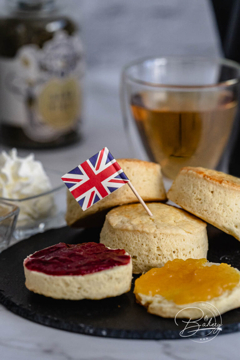 Scones recipe - homemade traditional English scones - flaky biscuits recipe - Simple recipe for original English scones with clotted cream for High Tea Ceremony and for English breakfast - little round cakes