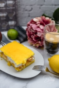 Cream cake without flour - sponge cake with passion fruit - gluten free - Passion fruit sponge cake gluten free - sponge cake with passion fruit - gluten free - baking without flour, cake without flour - use pudding powder instead of flour